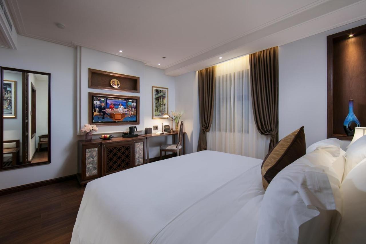 The Q Hotel Hanoi Bagian luar foto